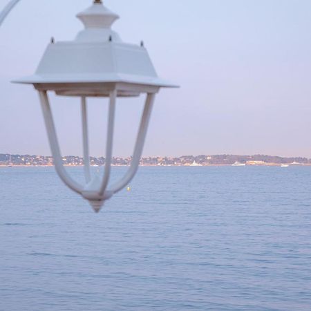 " Nid D'Amour " Evasion De Reve - Pieds Dans L'Eau Face A La Mer Cannes Dış mekan fotoğraf